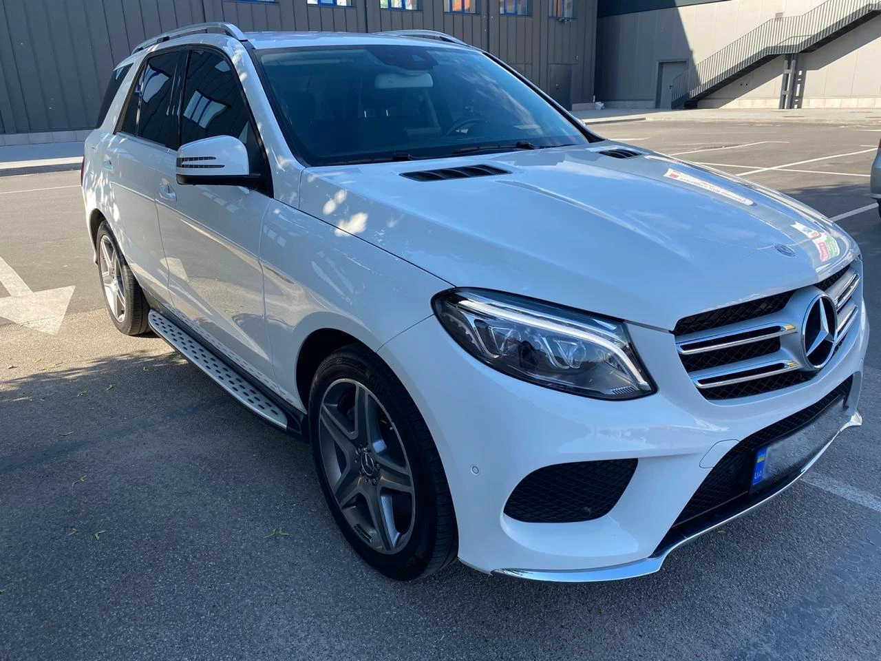 Mercedes-Benz GLE 400 W166 - изображение 3