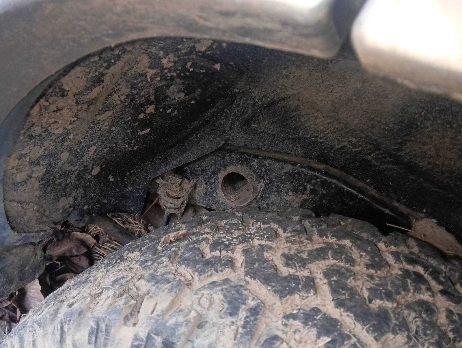 Toyota Hilux 1КЗ-3.0 ТД С КЛИМАТИК - изображение 10