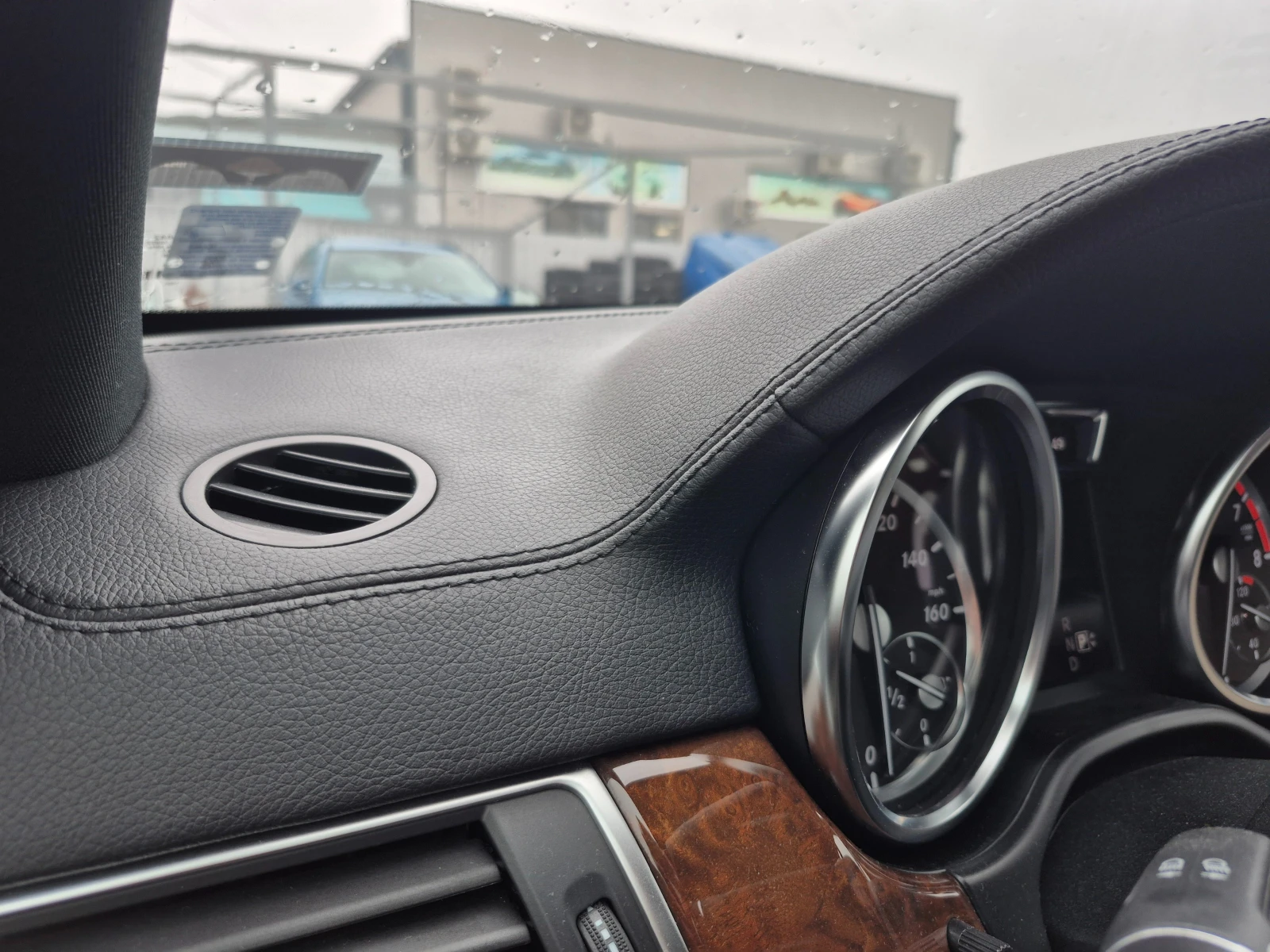 Mercedes-Benz GL 550 AMG 4Matic AIR KeyGO 360 MASSAGE HlK ������ iCarbg | Mobile.bg � ����������� 14