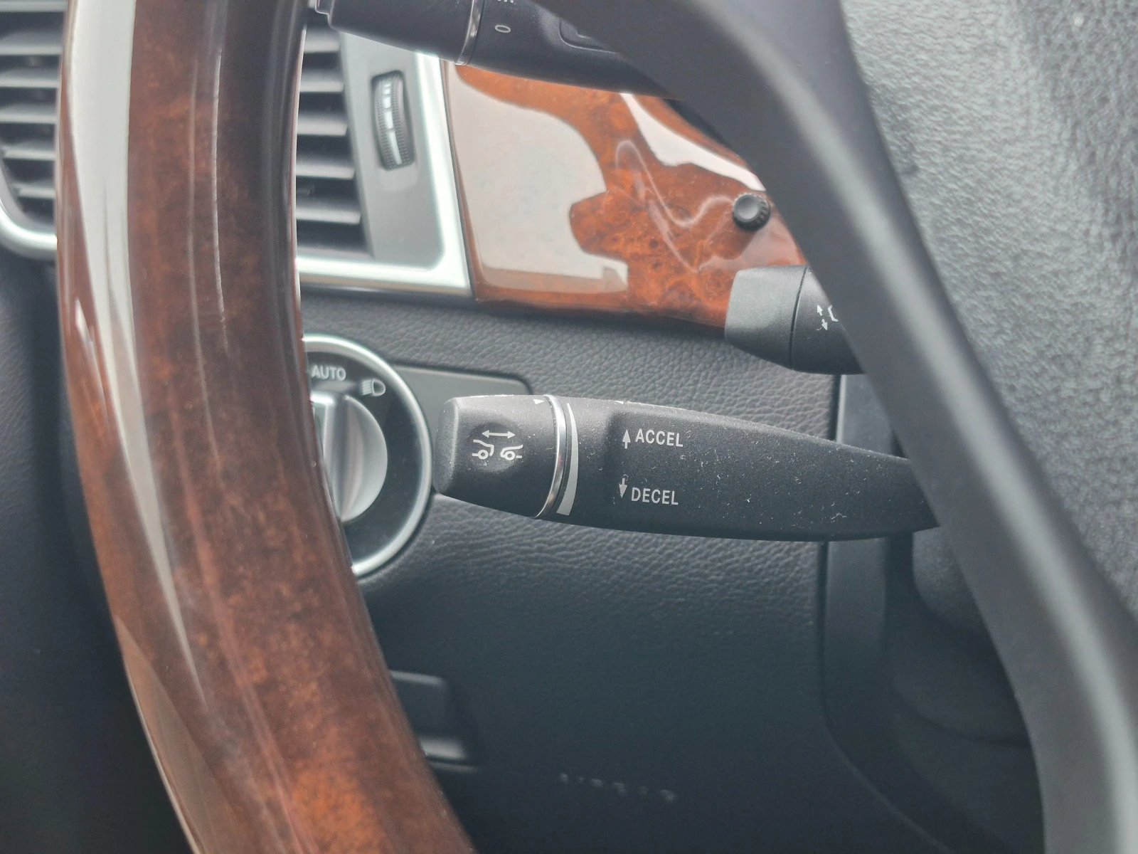 Mercedes-Benz GL 550 AMG 4Matic AIR KeyGO 360 MASSAGE HlK ������ iCarbg | Mobile.bg � ����������� 12