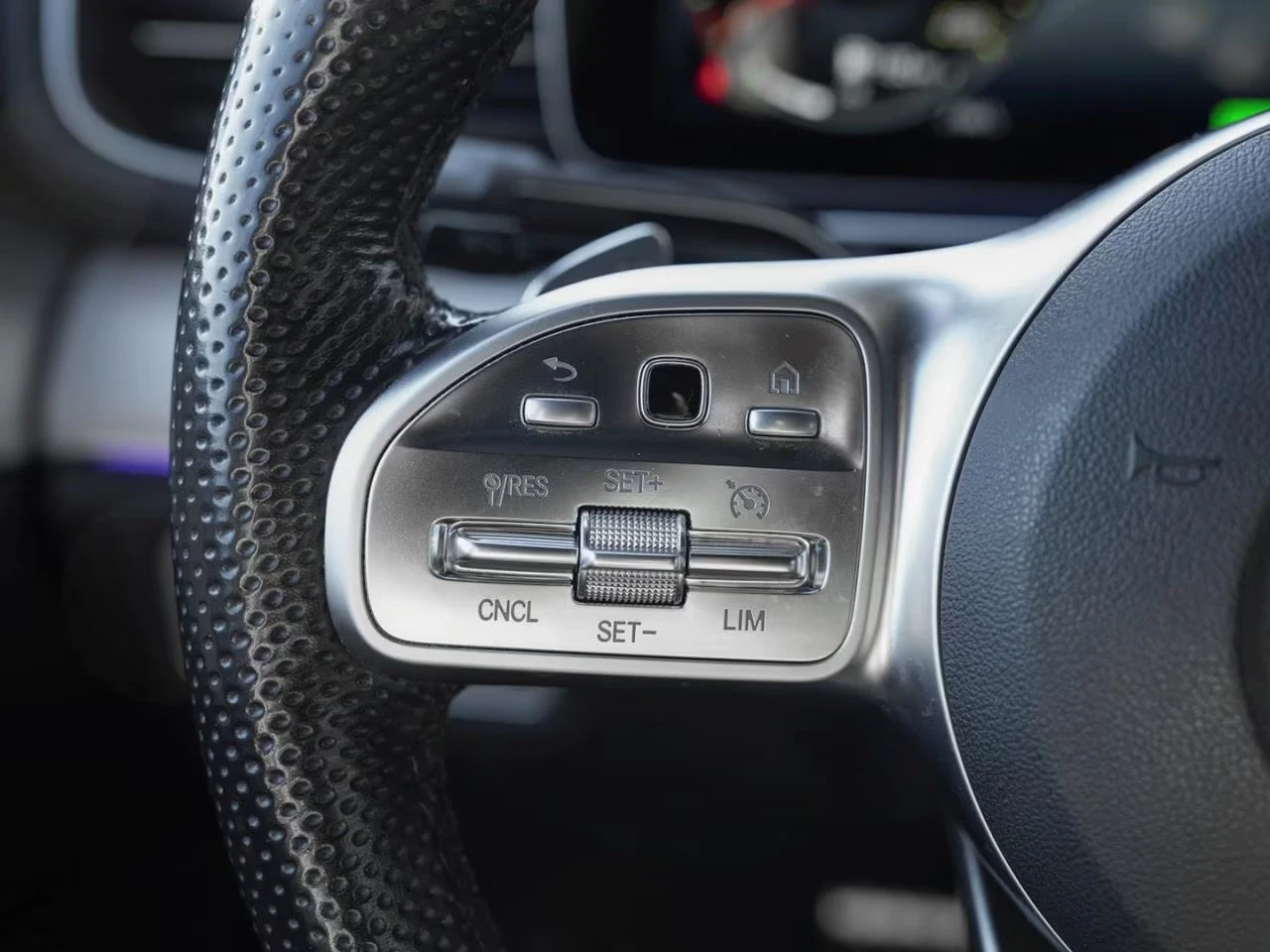 Mercedes-Benz GLE 350 AMG/333HP/COUPE/4M/360/NIGHT/DIST/BURM/880v - изображение 8