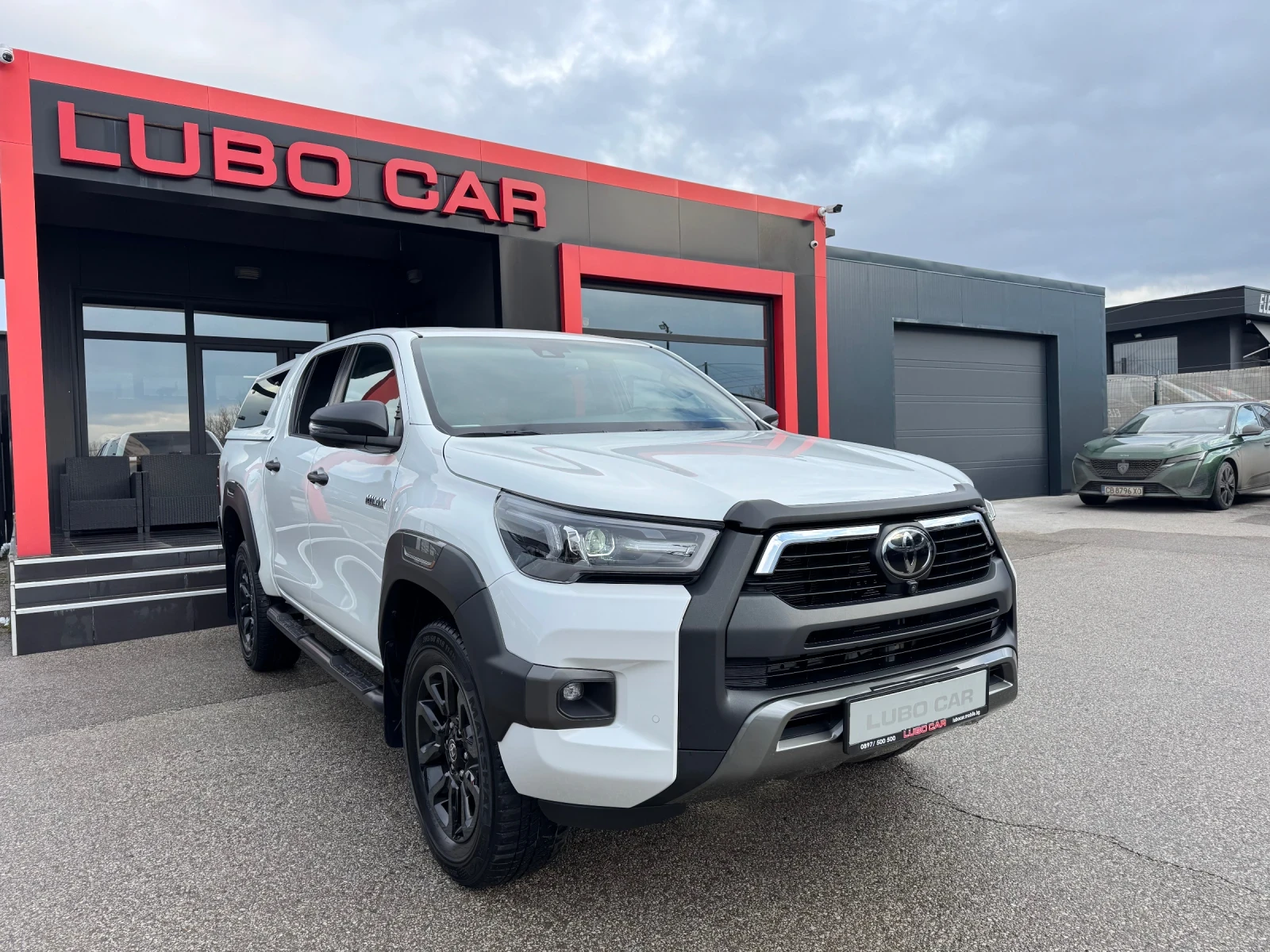 Toyota Hilux 2.8D-INVINCIBLE-KEYLESS-360cam-�������-FULL-TOP | Mobile.bg � ����������� 1