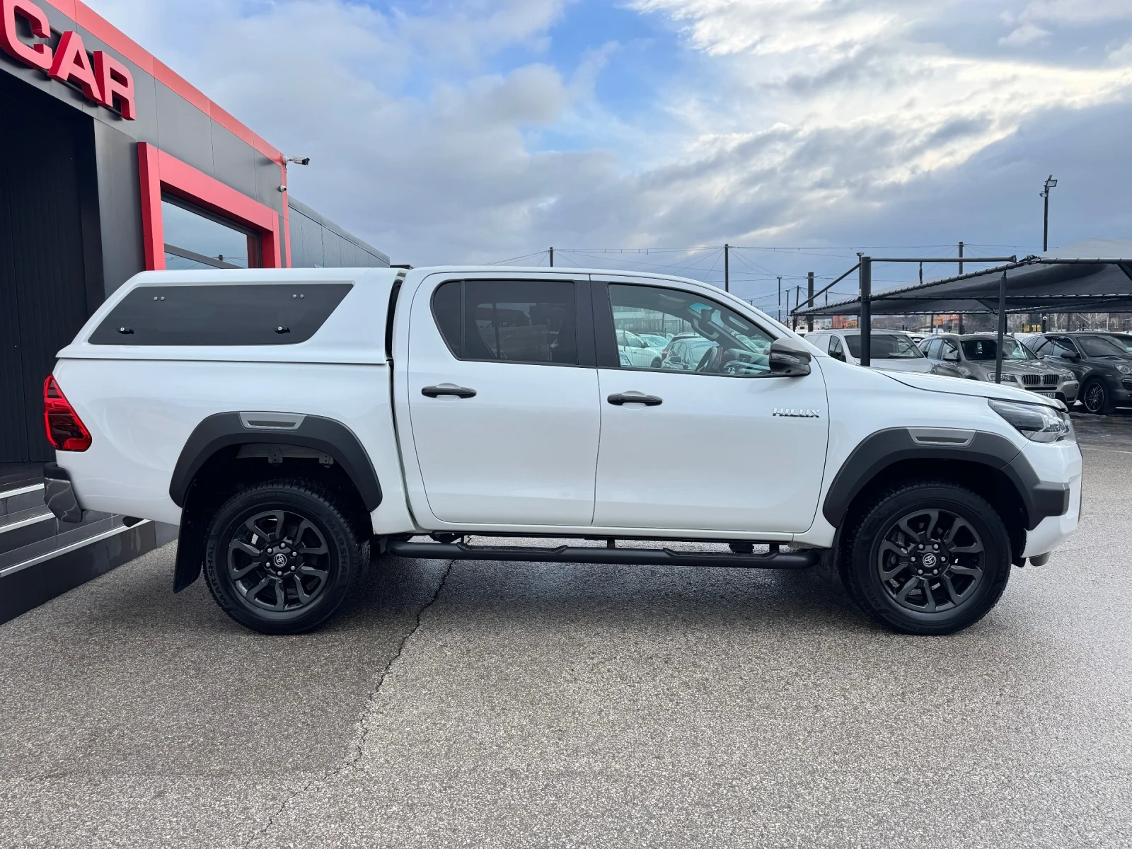 Toyota Hilux 2.8D-INVINCIBLE-KEYLESS-360cam-ПОДГРЕВ-FULL-TOP - изображение 6
