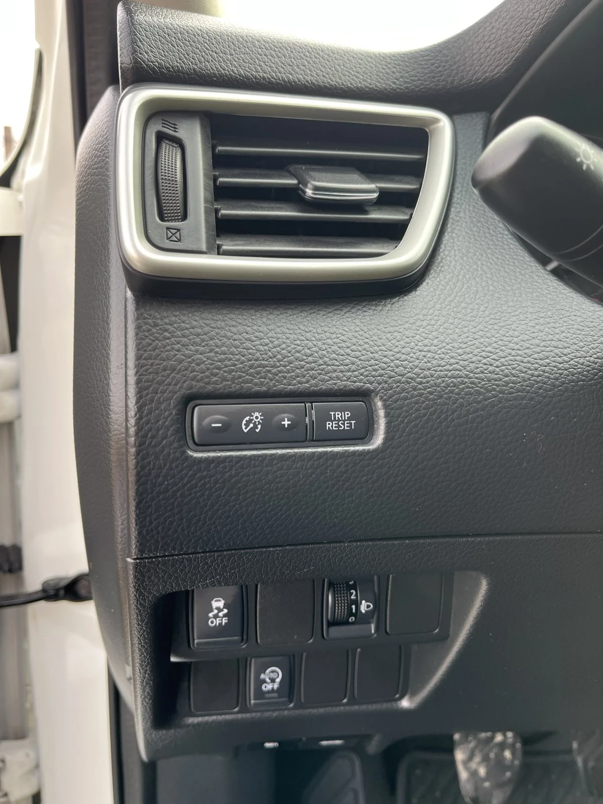 Nissan Qashqai 1.5 DCI NAVI | Mobile.bg � ����������� 11