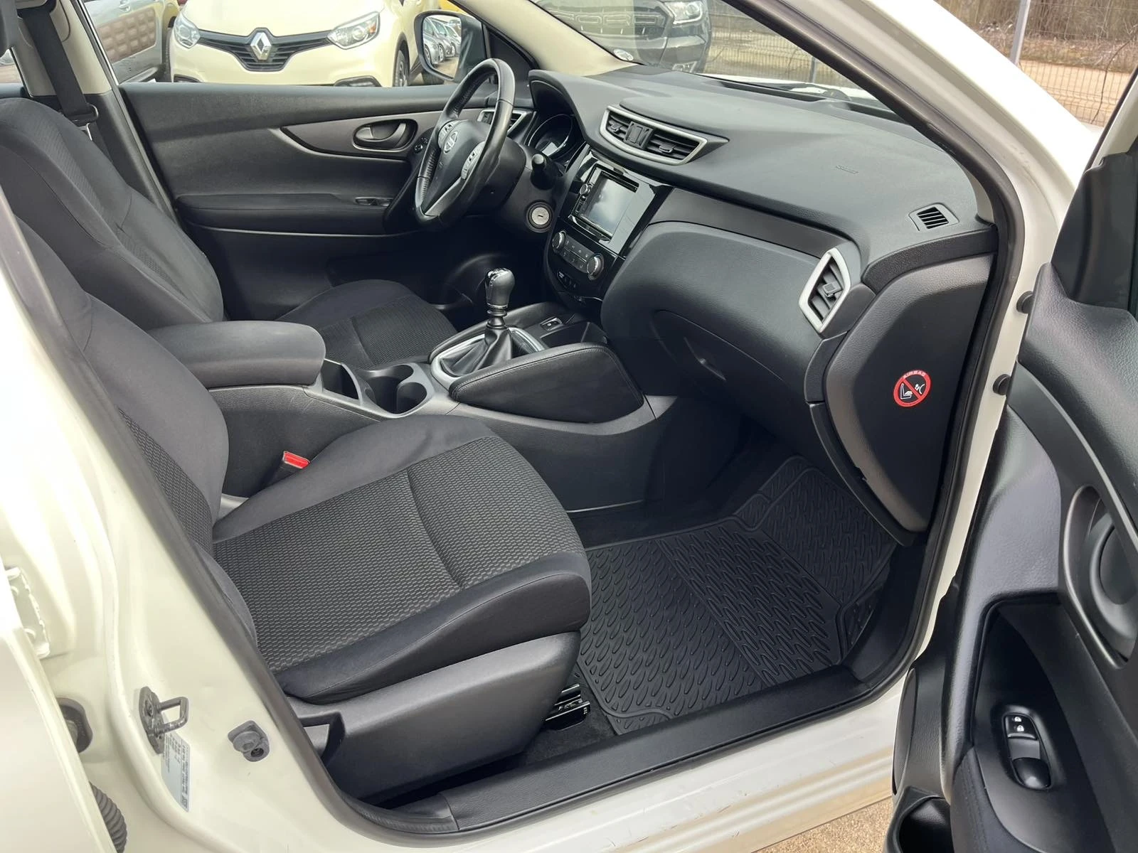 Nissan Qashqai 1.5 DCI NAVI | Mobile.bg � ����������� 8