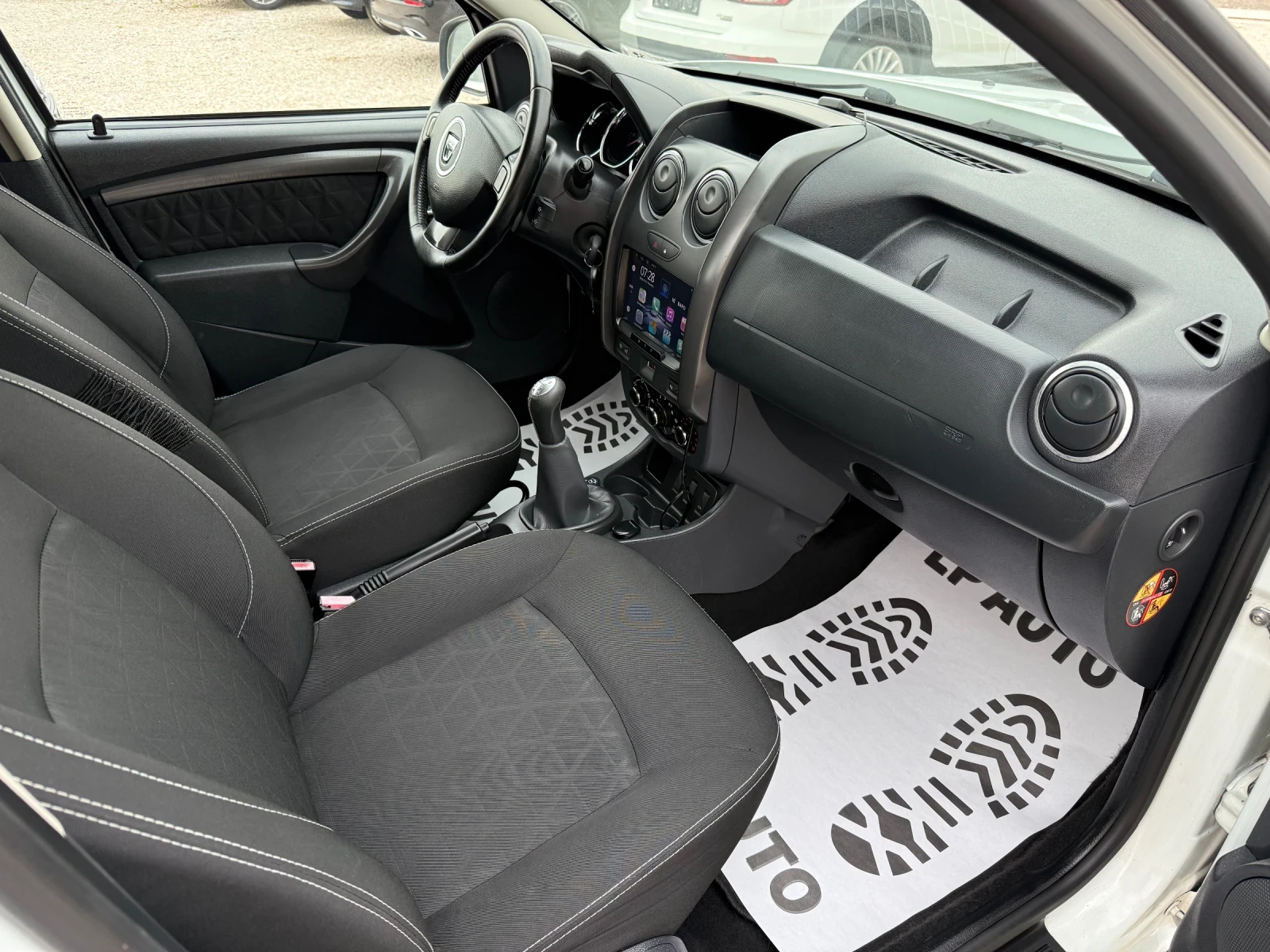 Dacia Duster * 1.6i* GPL* 105�.�* Navi*  | Mobile.bg � ����������� 9