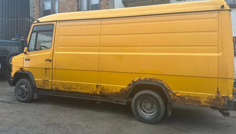 Mercedes-Benz 711 711, снимка 3 - Бусове и автобуси - 52891427