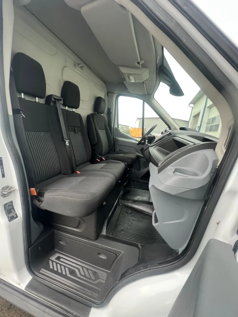 Ford Transit  170к.с / Климатик / 2017г, снимка 14 - Бусове и автобуси - 53442642