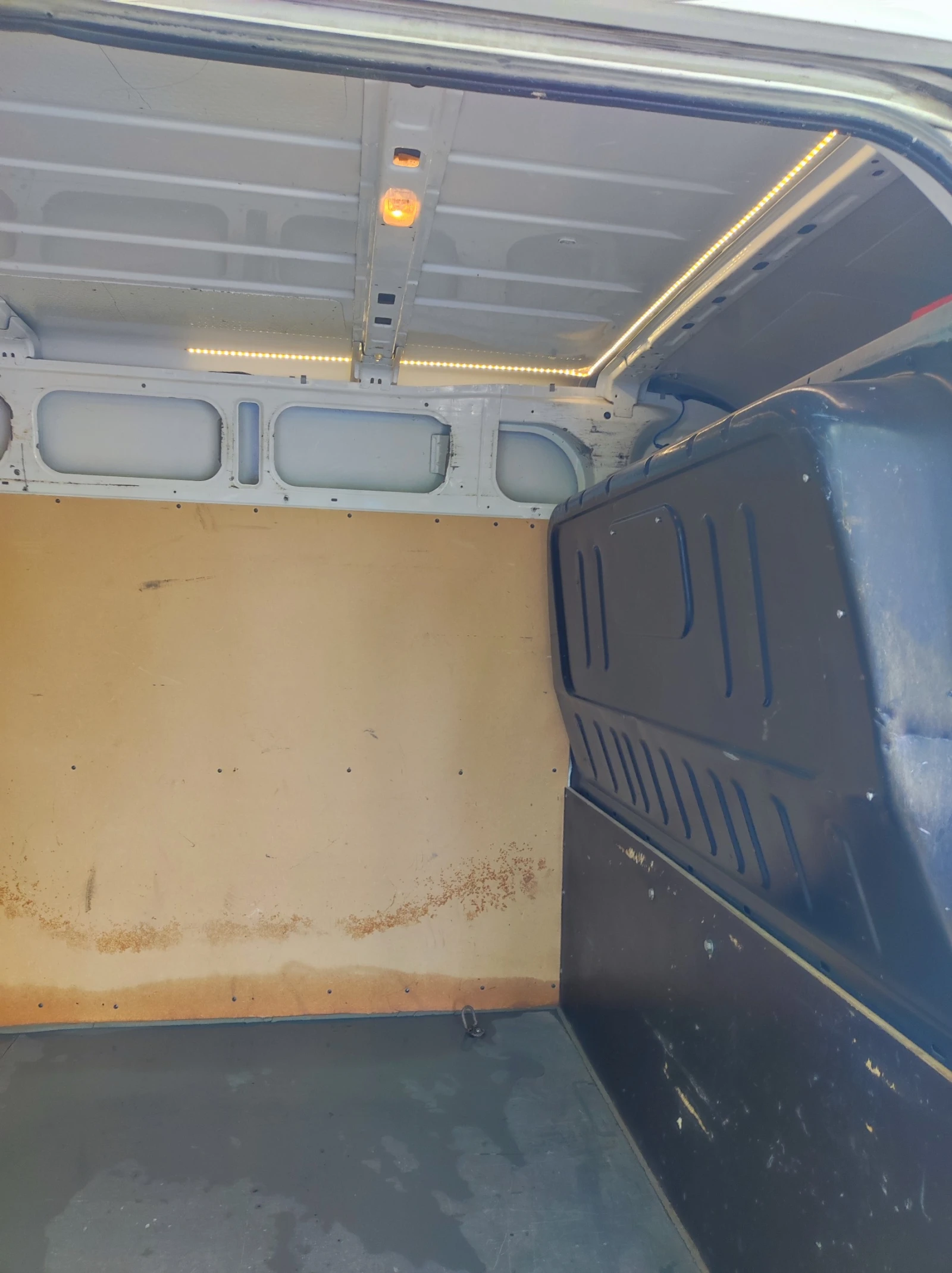 Ford Transit  - изображение 7