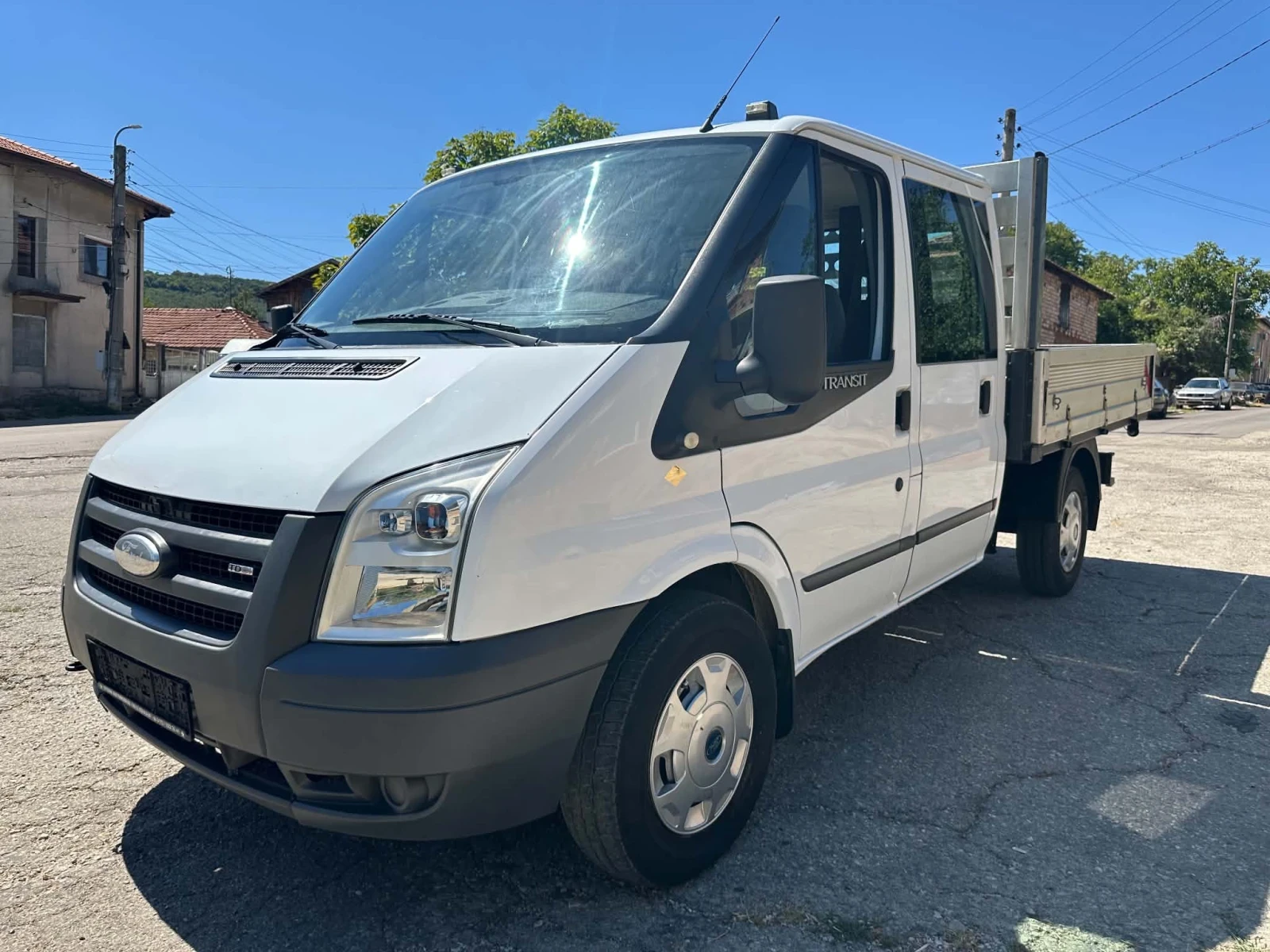 Ford Transit 2.4 100кс 6+ 1, снимка 3 - Бусове и автобуси - 55703734