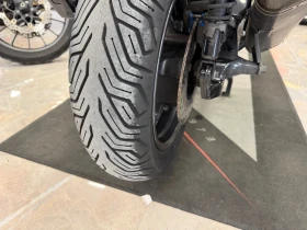 Yamaha X-max 300 ABS TC AKRAPOVIC, снимка 14