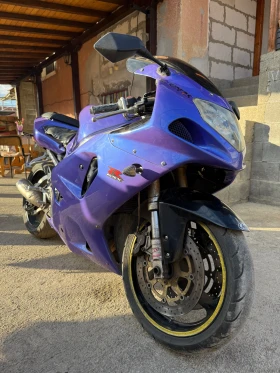 Suzuki Gsxr, снимка 2