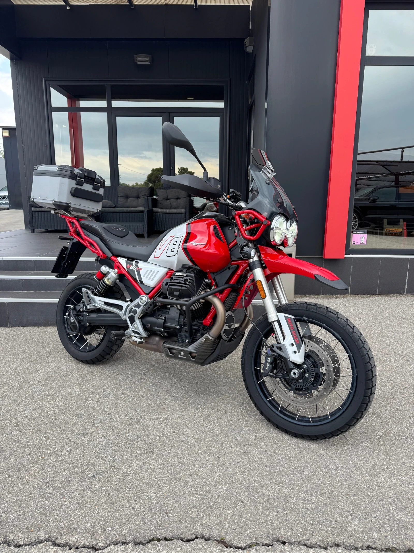 Moto Guzzi V 85TT* ZARD* 6600км* FULL LED* CRUISE CONTROL* TOP