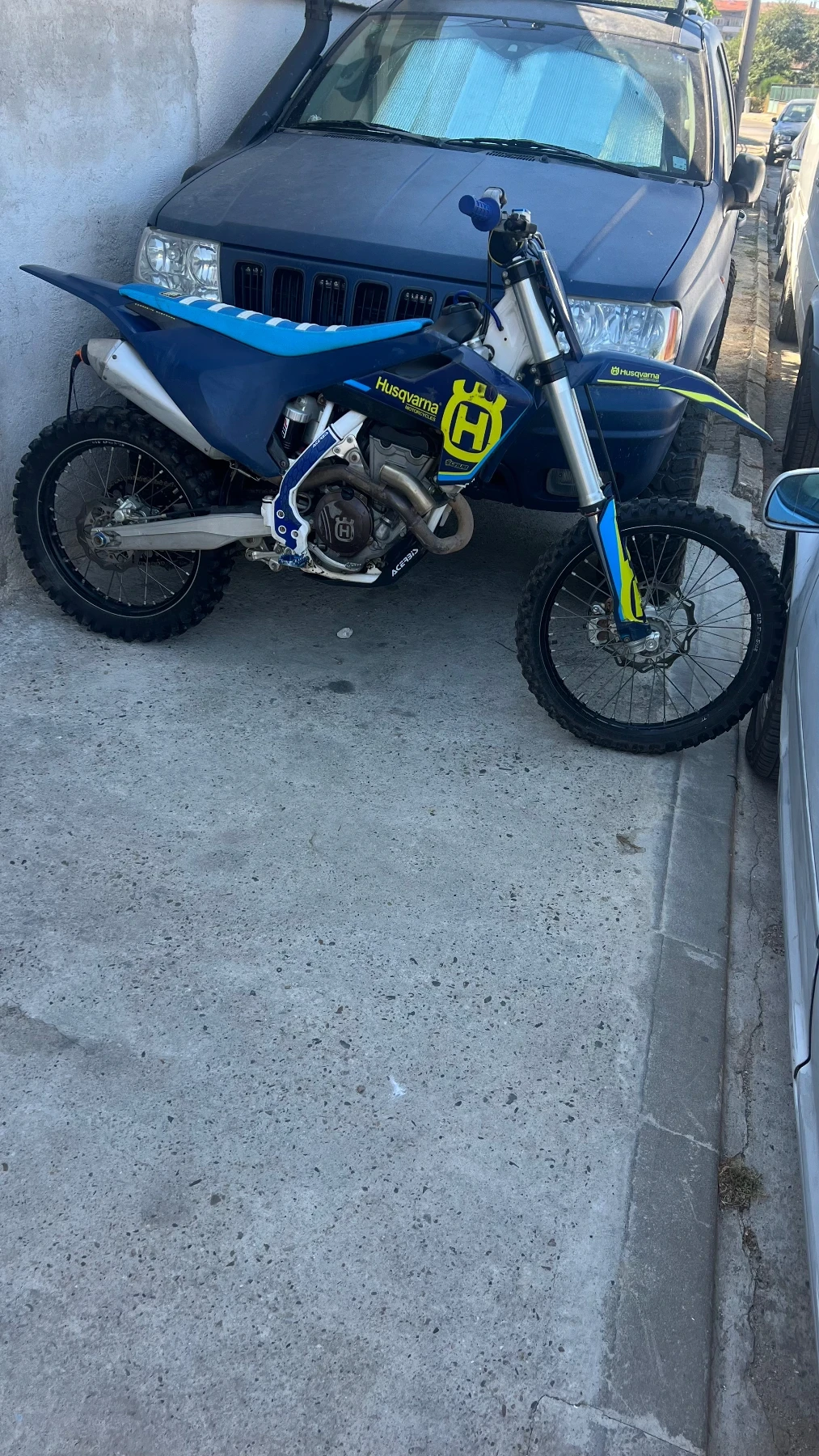 Husqvarna FC