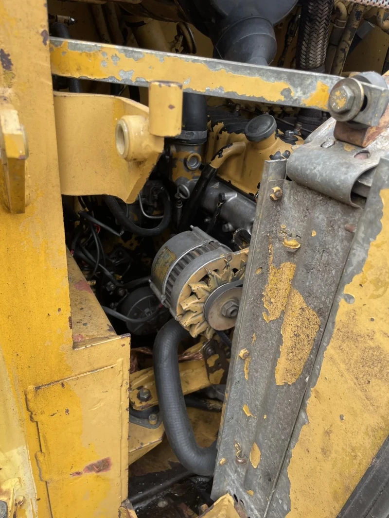 Мини челни товарачи Cat, снимка 5 - Индустриална техника - 52448482