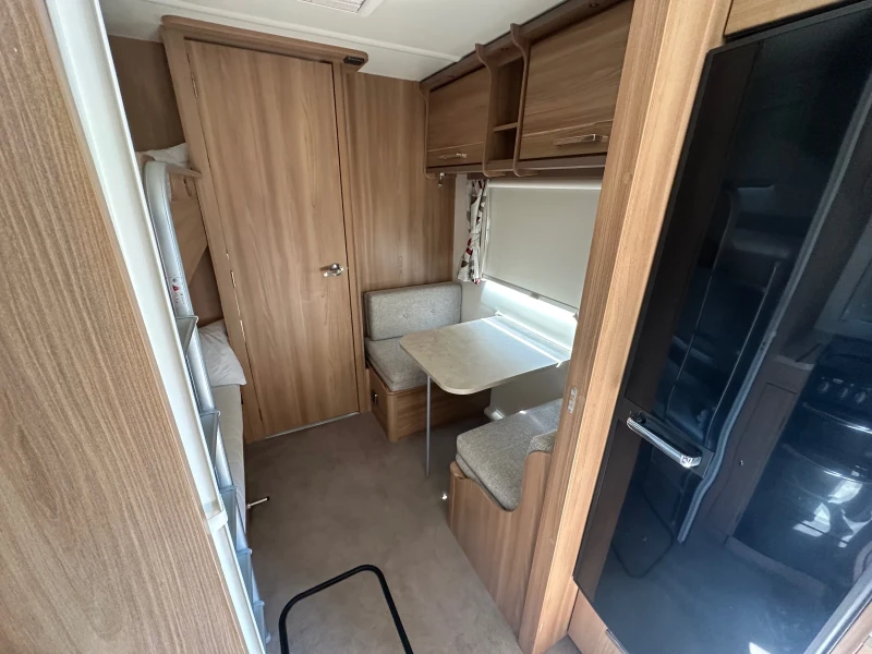 Каравана Bailey Pegasus IV, снимка 8 - Каравани и кемпери - 51206736