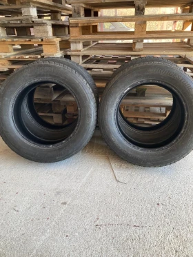 Гуми Зимни 235/60R17, снимка 2