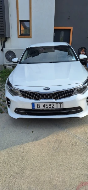 Kia K5 2.0 LPI /90 000 km/CarPlay/Бяла перла, снимка 8