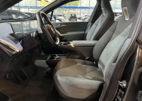 BMW iX 50 Harman HUD, снимка 8