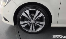 Mercedes-Benz CLA CLA200 CDI 4MATIC, снимка 5