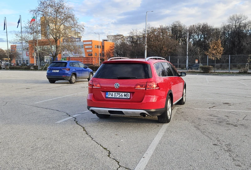 VW Alltrack 2.0 TDI 4Motion* Xenon* DSG* LED* 177 к.с. , снимка 4 - Автомобили и джипове - 48302914