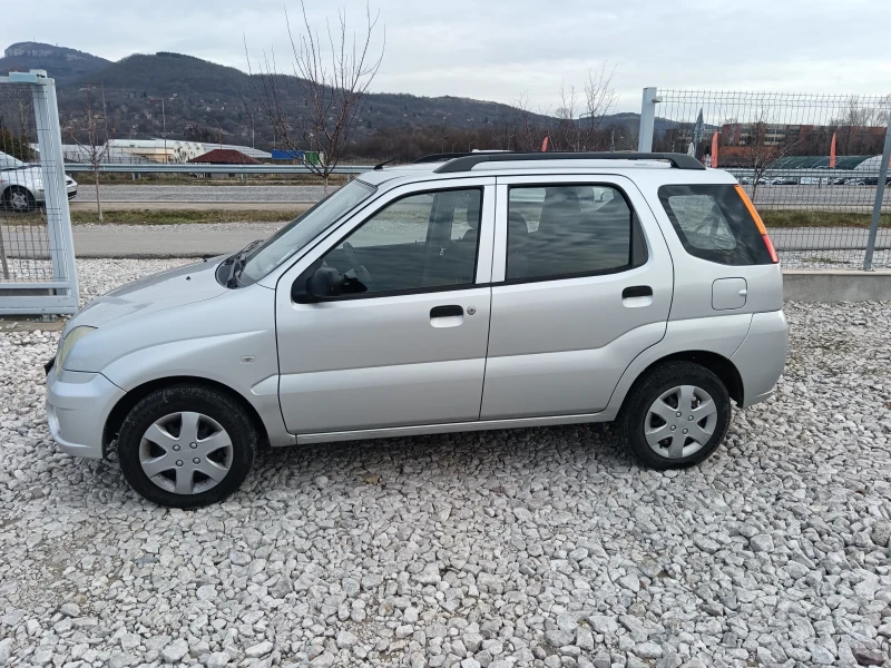 Subaru Justy, снимка 3 - Автомобили и джипове - 49191376