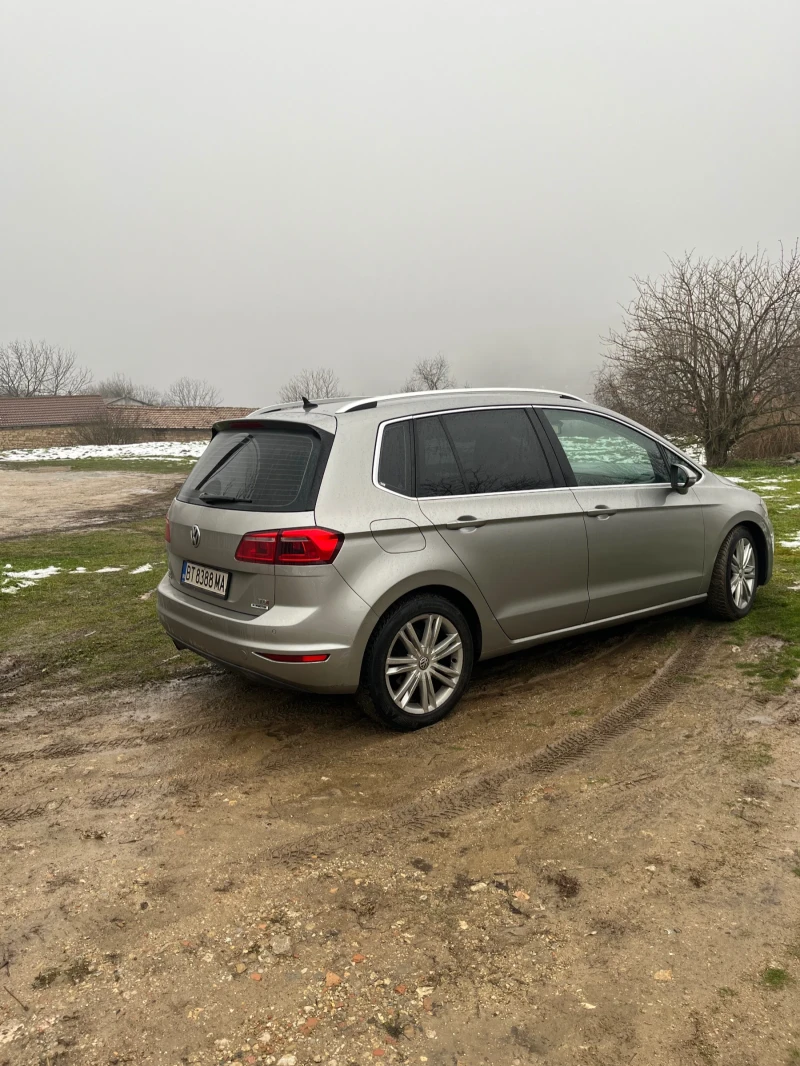 VW Golf Plus 1.6TDI, снимка 3 - Автомобили и джипове - 49136322