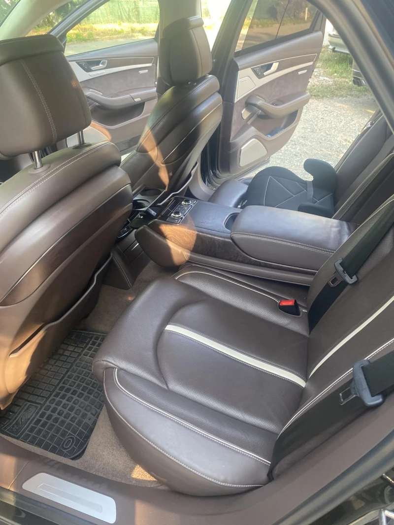 Audi A8 4.2tdi, снимка 9 - Автомобили и джипове - 51312525