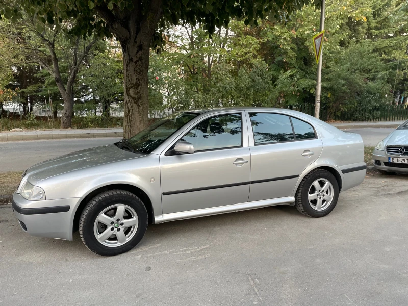 Skoda Octavia 1.9 TDI, снимка 2 - Автомобили и джипове - 51897817