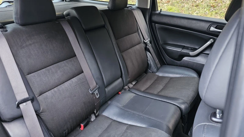 Honda Accord 2.0, снимка 15 - Автомобили и джипове - 52682395