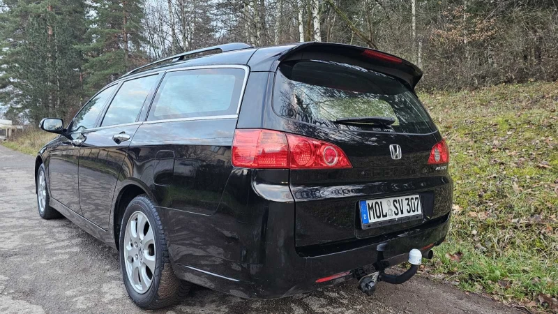 Honda Accord 2.0, снимка 5 - Автомобили и джипове - 52682395