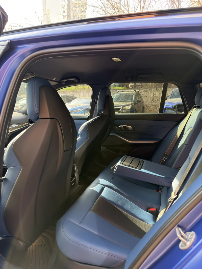 BMW M3 Competition xDrive Touring, снимка 12 - Автомобили и джипове - 52828065