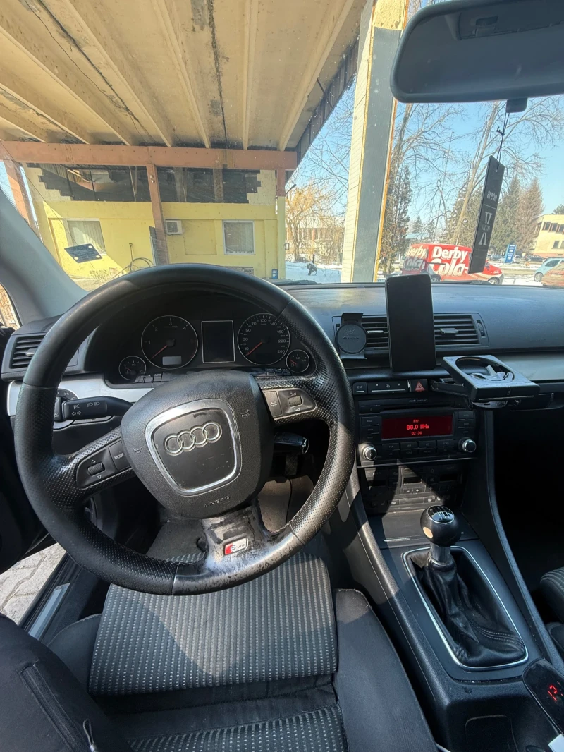 Audi A4, снимка 9 - Автомобили и джипове - 52919690