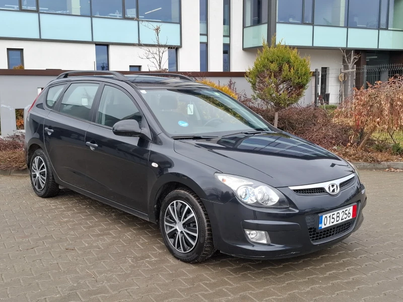 Hyundai I30 1.6CRDI* (90кс)* NAVI* НОВ ВНОС* * , снимка 10 - Автомобили и джипове - 53274183