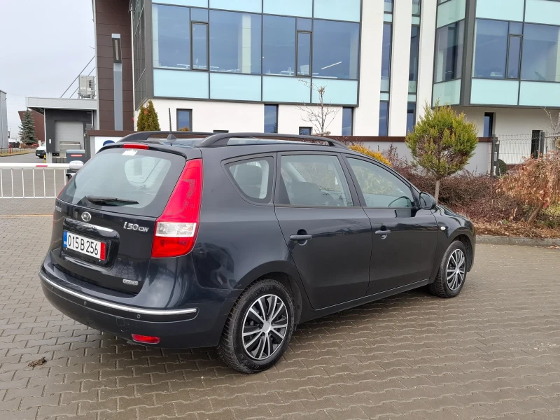 Hyundai I30 1.6CRDI* (90кс)* NAVI* НОВ ВНОС* * , снимка 13 - Автомобили и джипове - 53274183