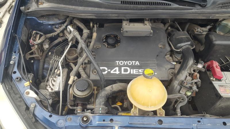 Toyota Avensis verso 2.0 D4D 2-Броя, снимка 2 - Автомобили и джипове - 24625030