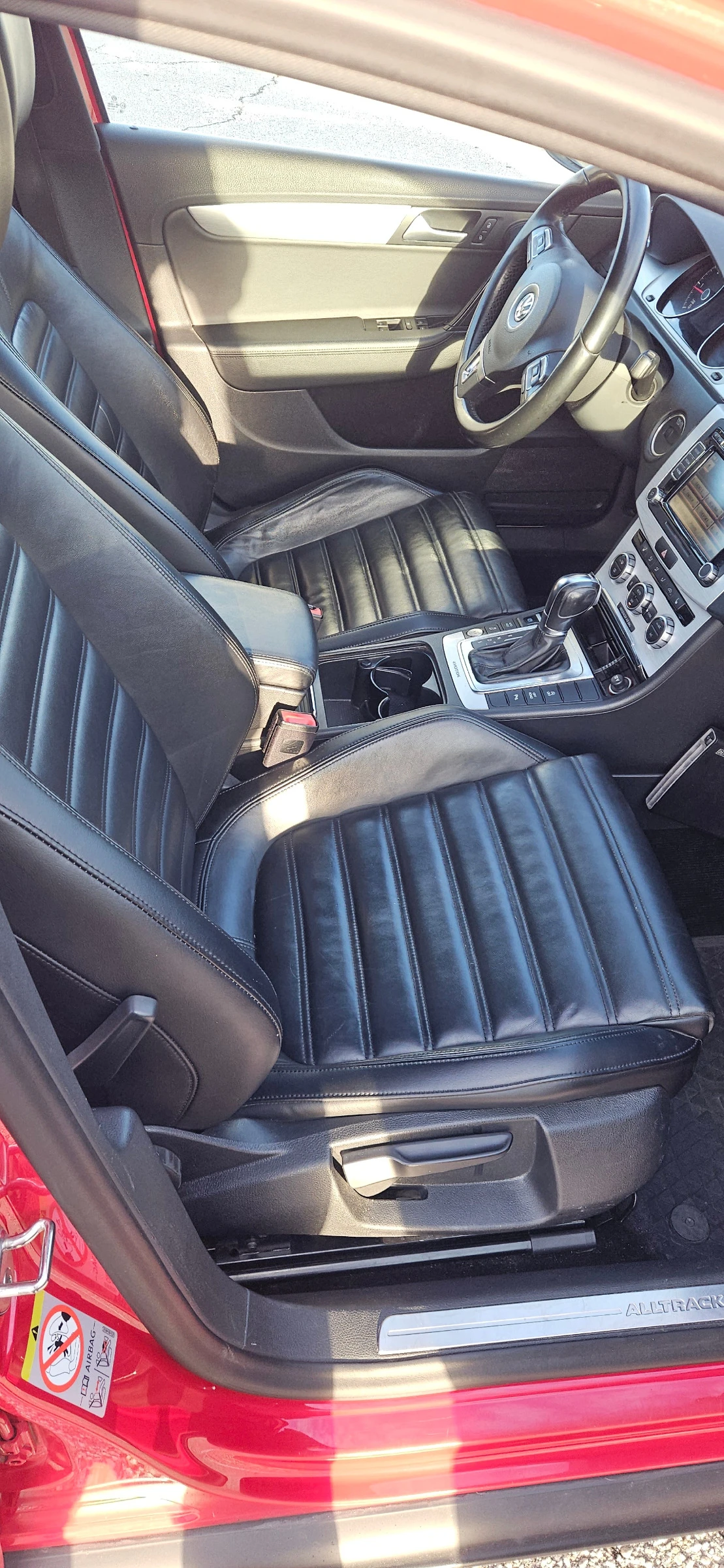 VW Alltrack 2.0 TDI 4Motion* Xenon* DSG* LED* 177 ..  | Mobile.bg   11