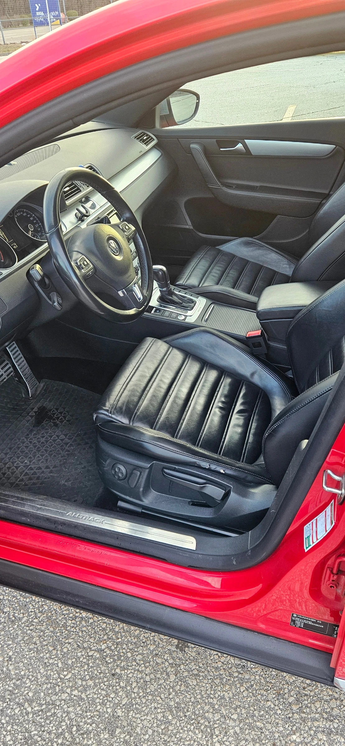 VW Alltrack 2.0 TDI 4Motion* Xenon* DSG* LED* 177 ..  | Mobile.bg   15