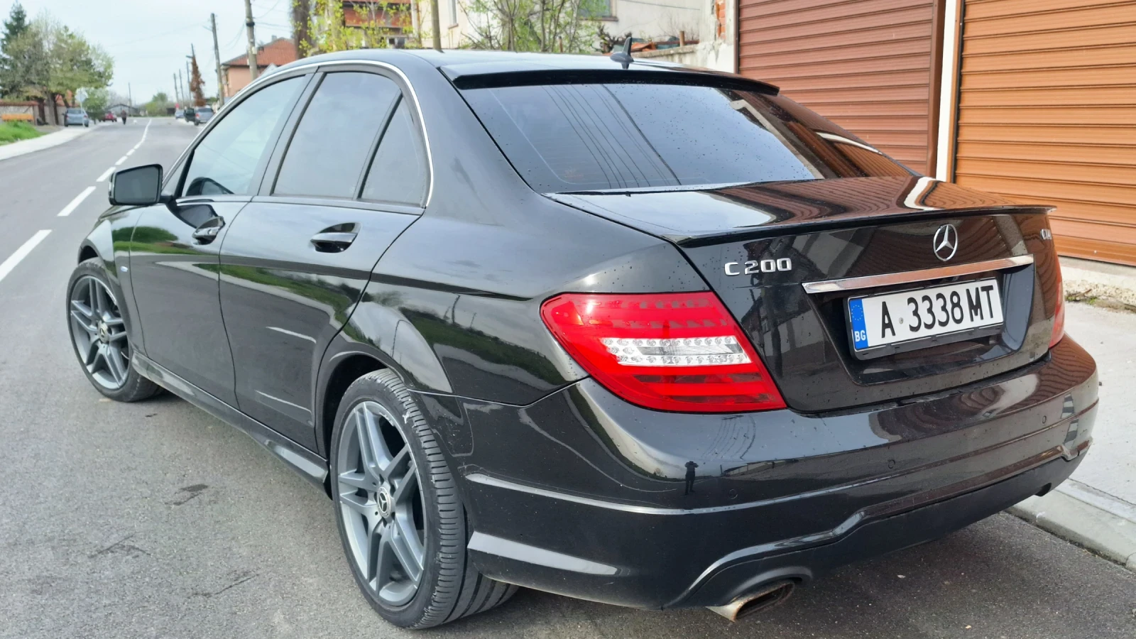 Mercedes-Benz C 200  - изображение 3