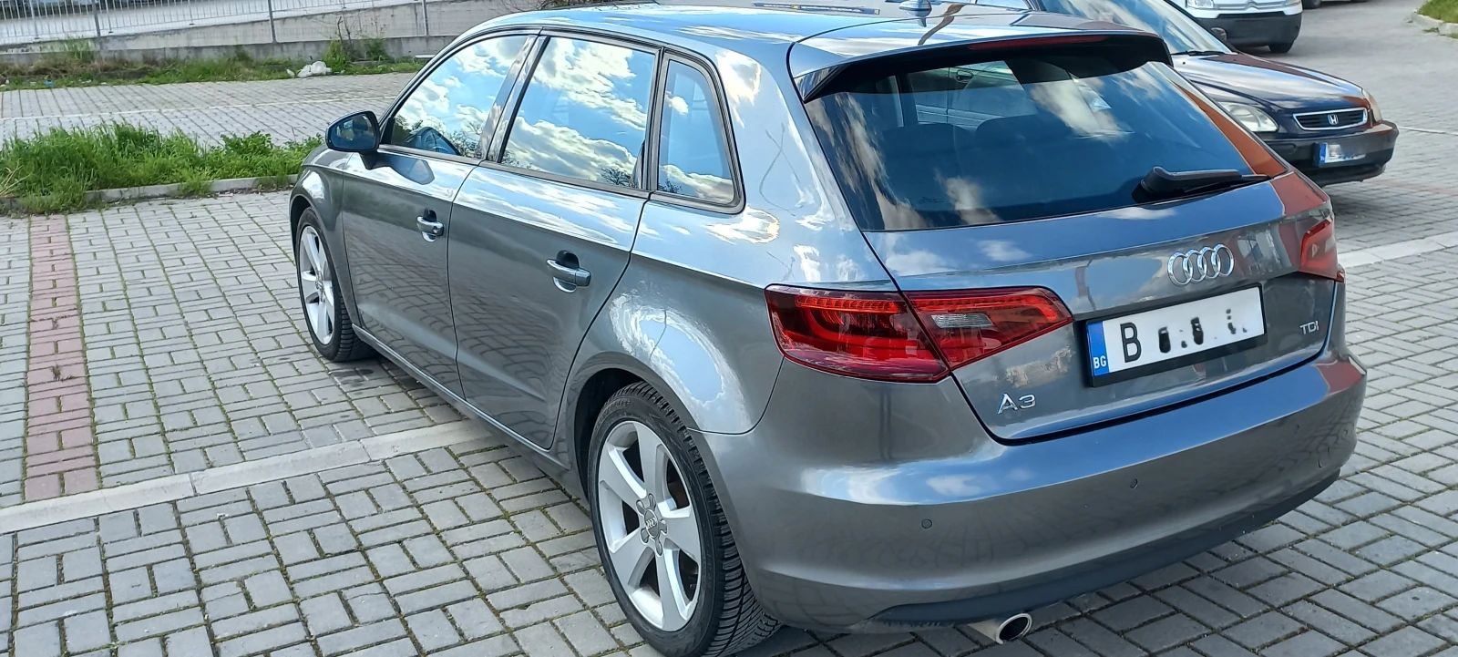 Audi A3 Sportback - изображение 4