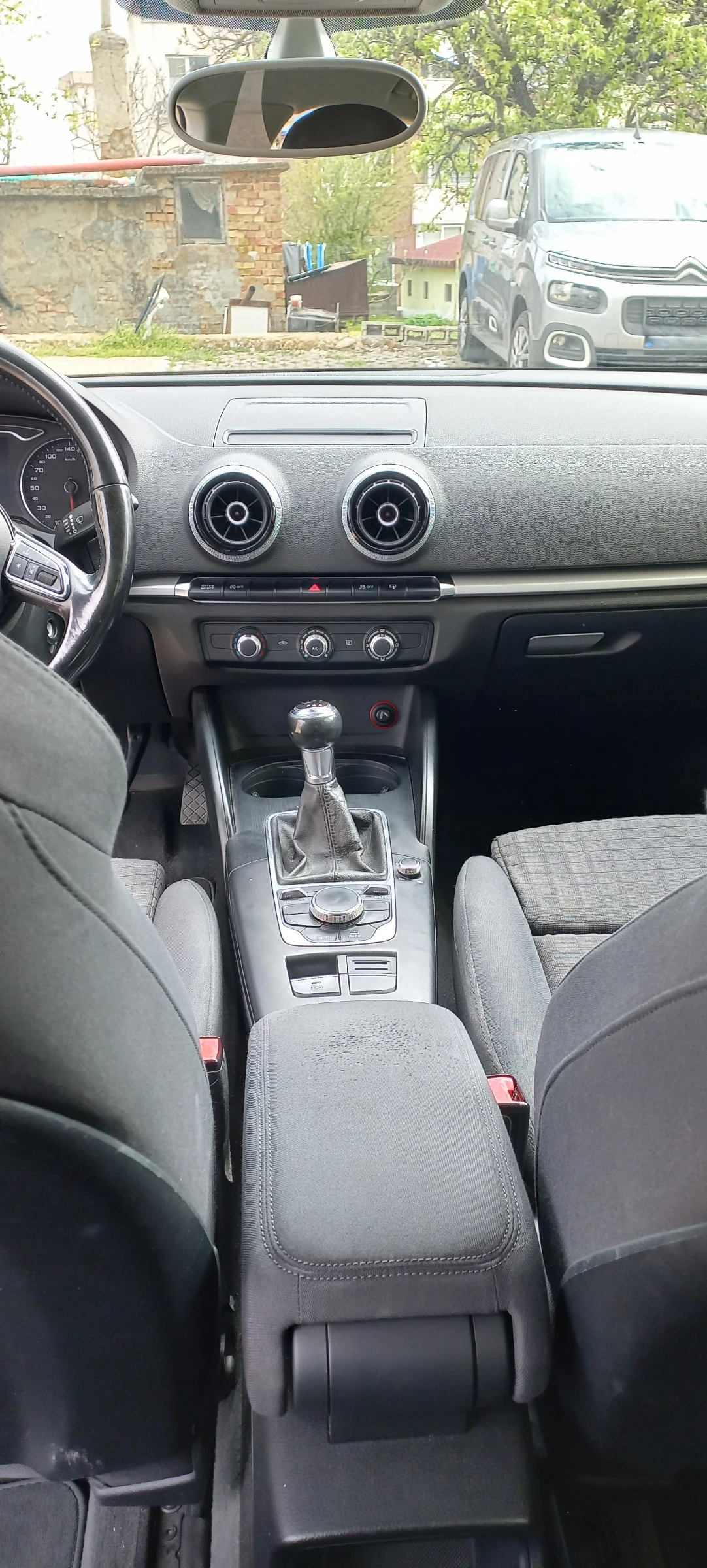 Audi A3 Sportback - изображение 9