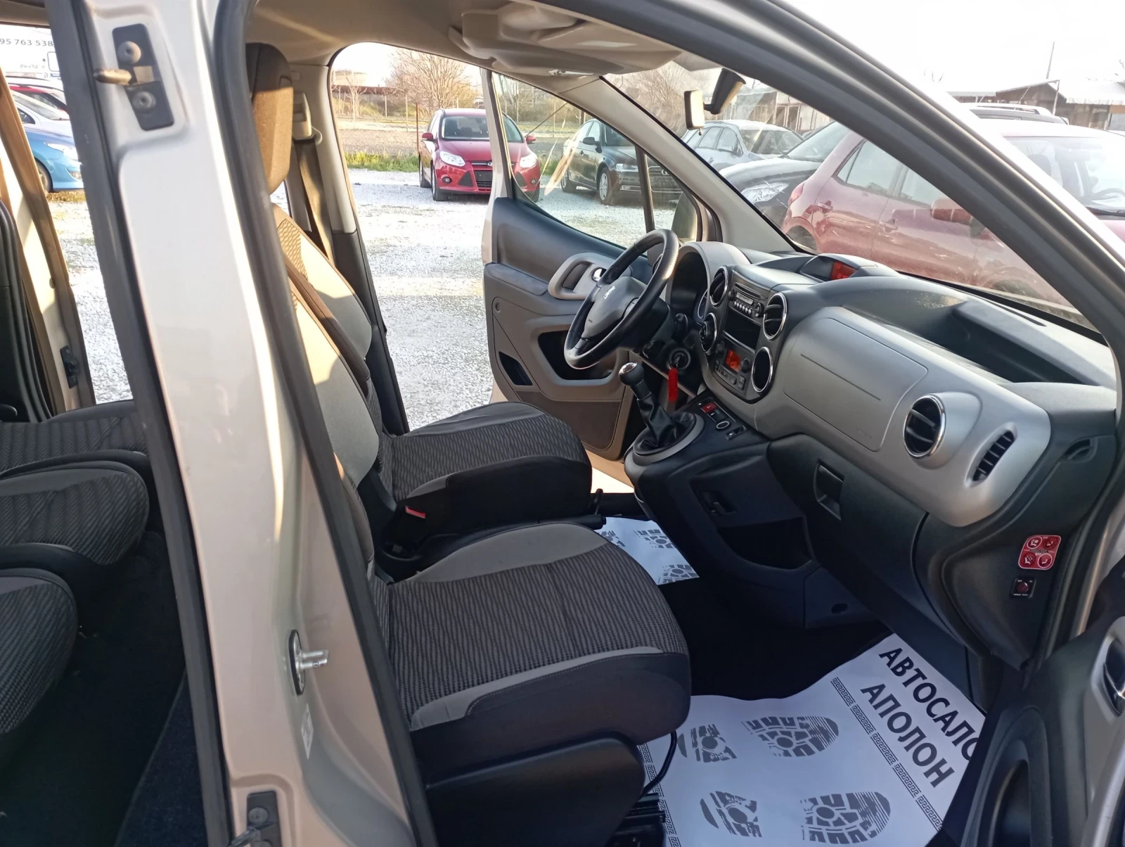 Peugeot Partner 5 врати, климатроник  - изображение 9