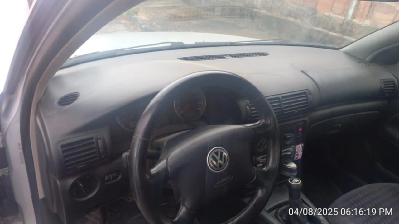 VW Passat  - изображение 5