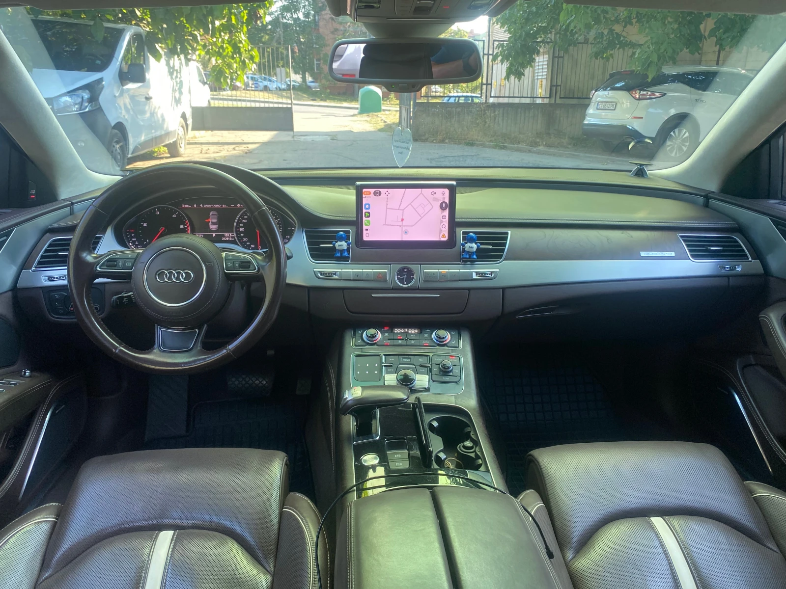 Audi A8 4.2tdi, снимка 9 - Автомобили и джипове - 54797523