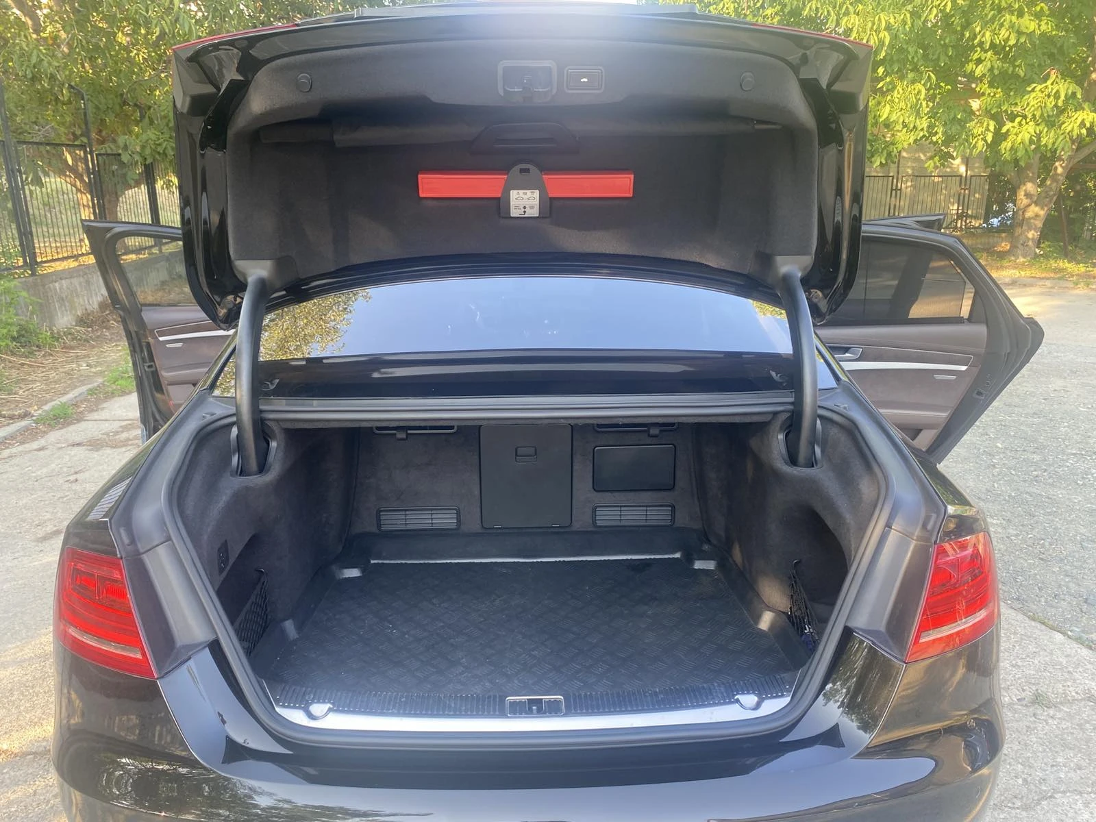 Audi A8 4.2tdi | Mobile.bg   13