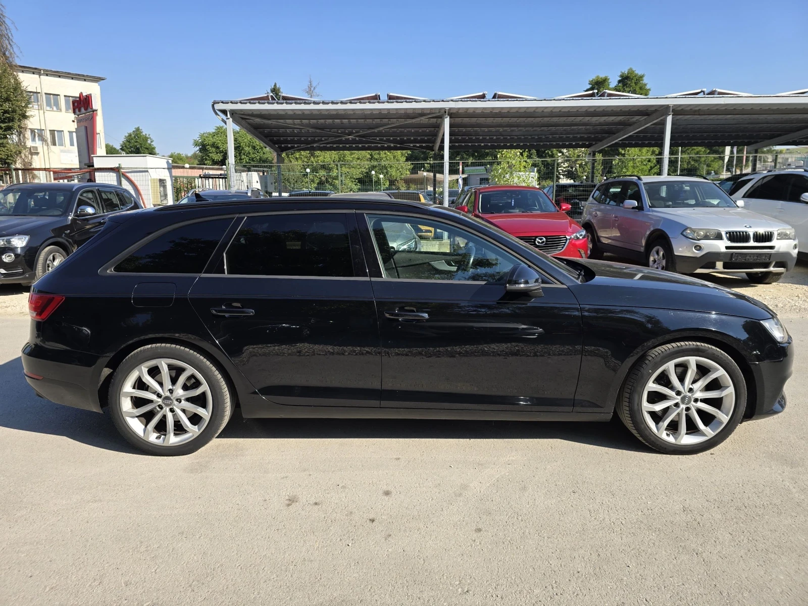 Audi A4 2.0TDI 150к.с Distronic Keyless Go  - изображение 8