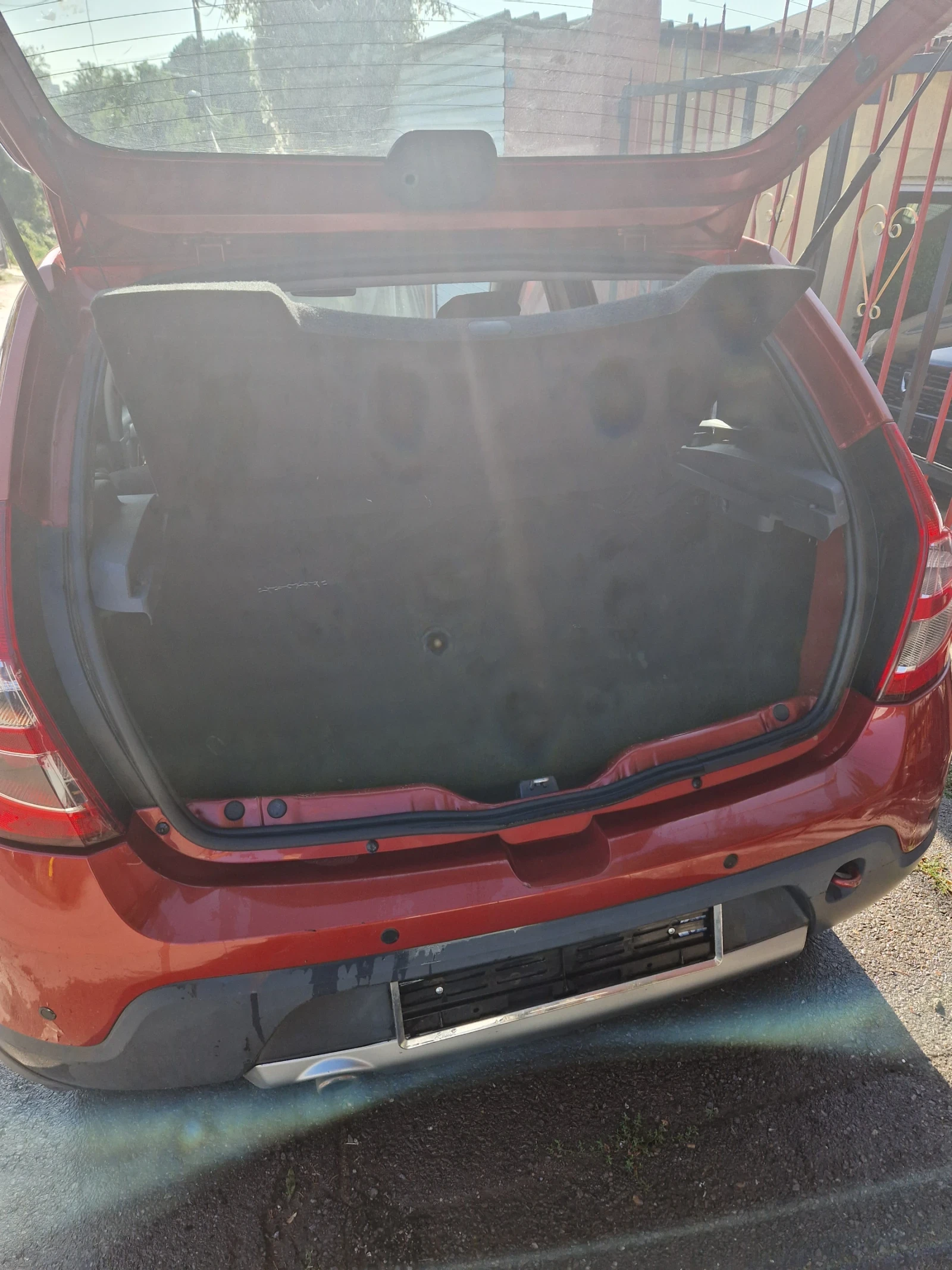 Dacia Sandero 1.6 бензин , клима | Mobile.bg — изображение 13