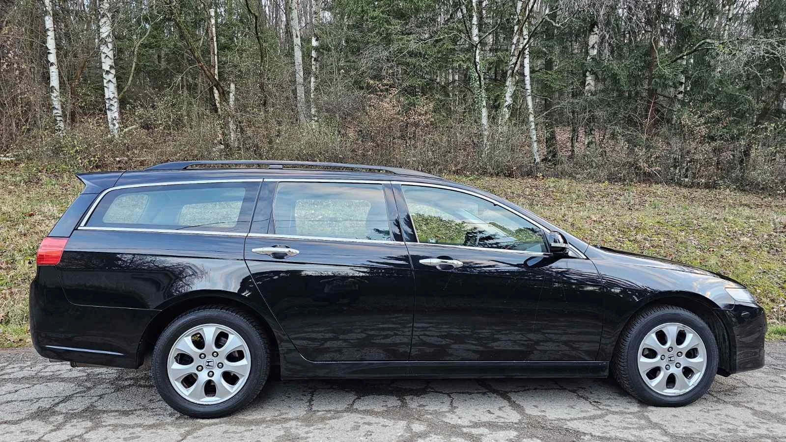 Honda Accord 2.0 - изображение 8