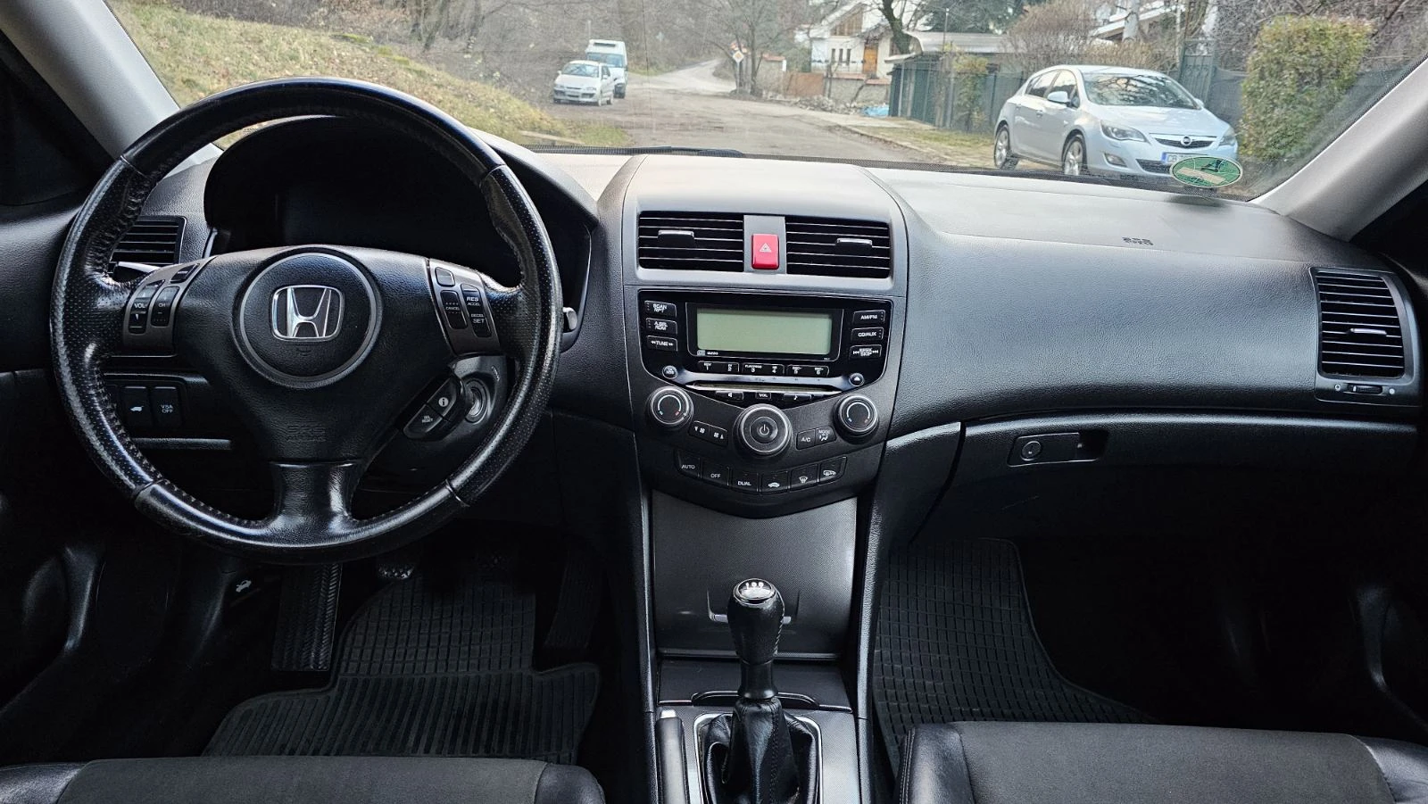 Honda Accord 2.0 | Mobile.bg � ����������� 12