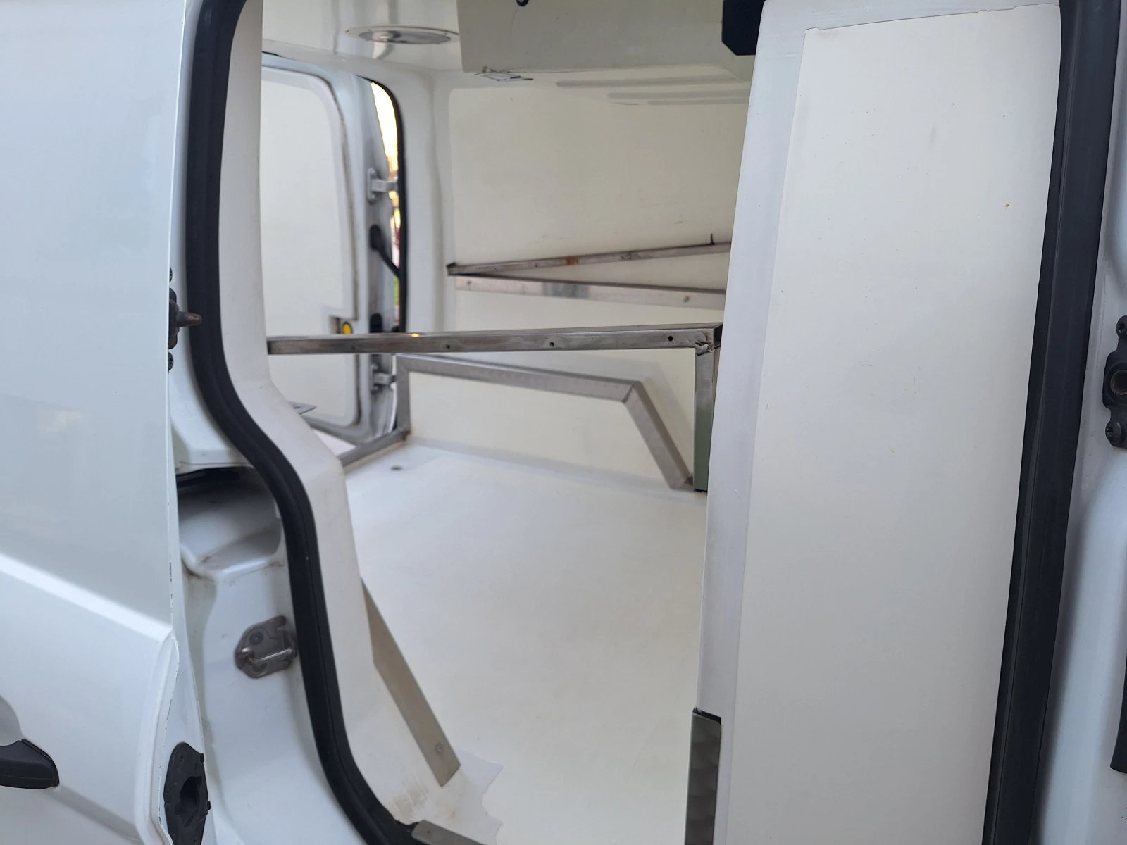 Ford Connect 1.6d 95kc frigo | Mobile.bg   9